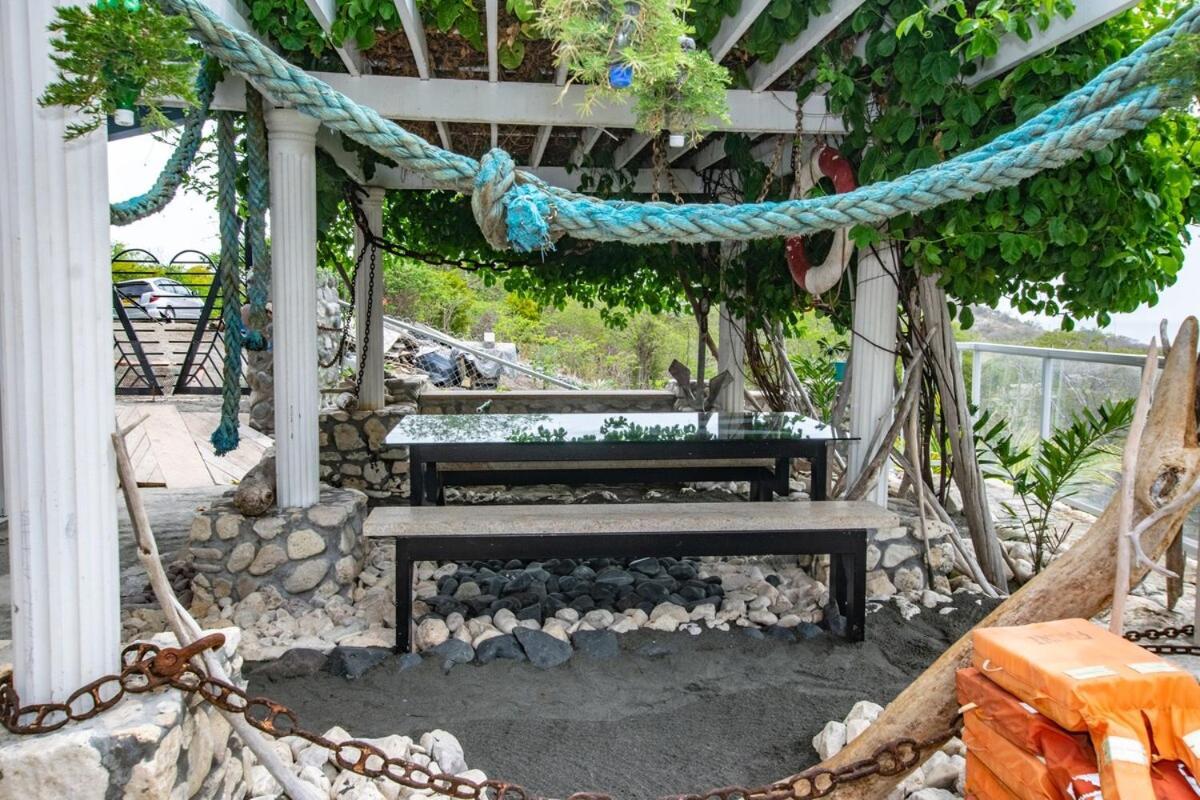 Garnet--A Gem At Dee'S Pearl Villa Carriacou Exterior foto